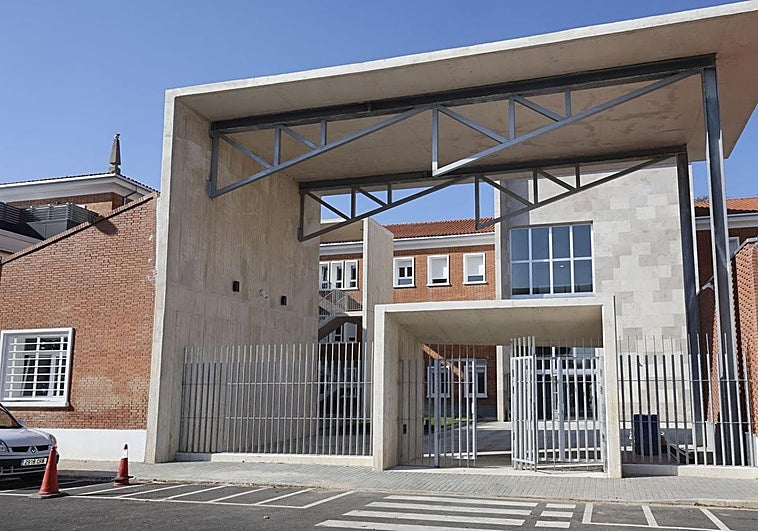 La UVA asumirá la Escuela de Enfermería de la Diputación de forma completa en 2030